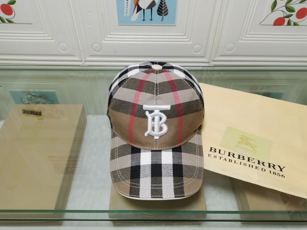 ブランド帽子着用イメージ